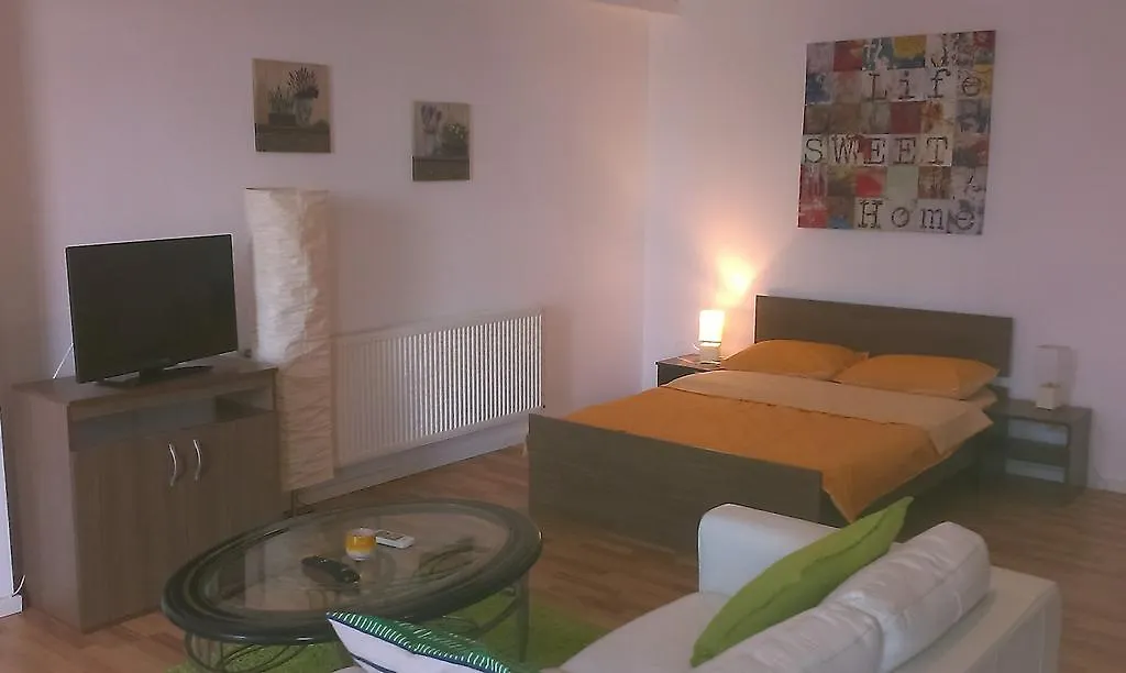 Heights Accommodation Bucharest Apartment